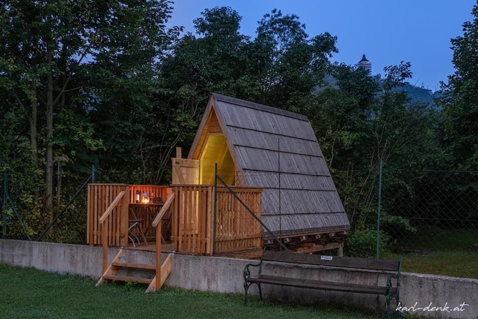 Hôtel Holznest à Gutenstein Extérieur photo